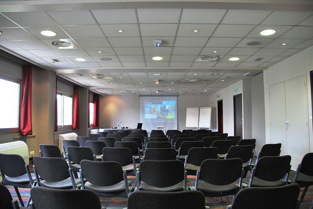 Hotel Des Congres Villeurbanne Ngoại thất bức ảnh